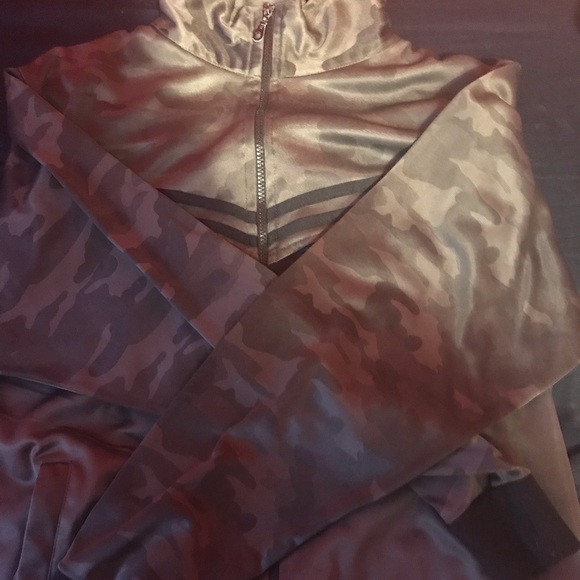 Jacket - Picture 5 of 5